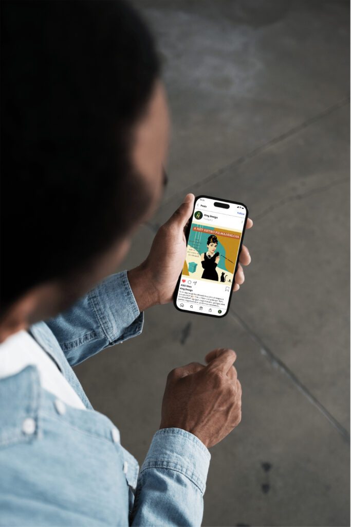 Telefon mockup rajta egy filmajánló instagram poszt "Álom Luxuskivitelben" kreatív tartalomkészítés